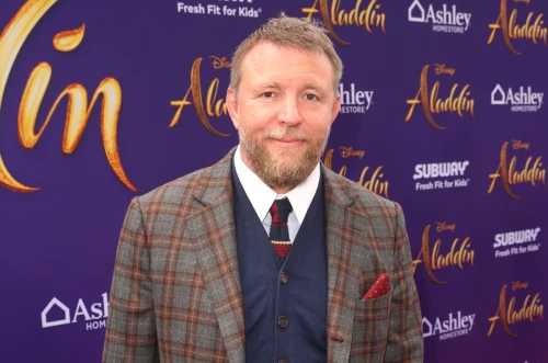 Guy Ritchie responde ao processo colocado a "The Gentlemen"