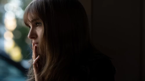 May December ganha Teaser: Filme com Natalie Portman e Julianne Moore estreia em dezembro