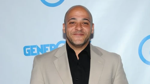 Mike Batayeh, ator conhecido de Breaking Bad morre aos 52 anos