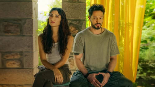 Um Novo Eu chega à Netflix, conhece o Elenco, Sinopse e Trailer