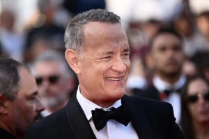 Anda a circular versão IA de 'Tom Hanks', e ator avisa fãs "Eu não tenho nada a ver com isso"