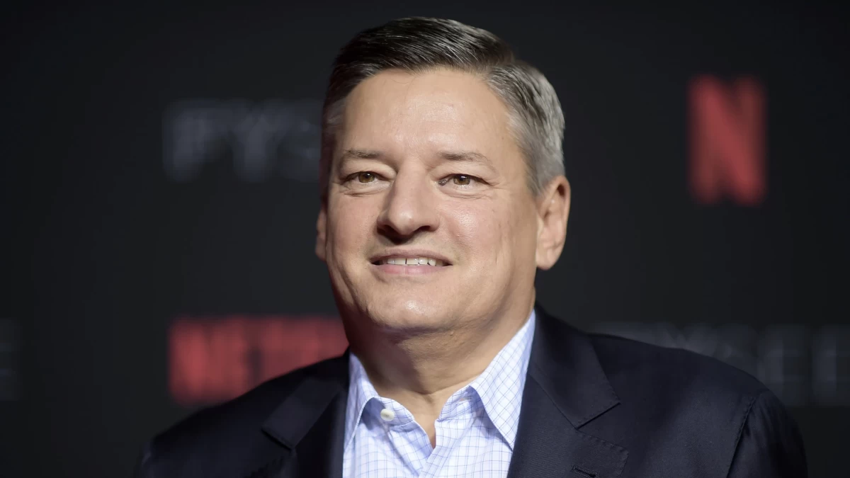 Co-CEO da Netflix, Ted Sarandos, diz que empresa pode criar menos filmes no futuro