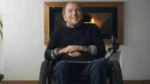 david-holmes-antigo-duplo-de-harry-potter-e-agora-apresentador-de-podcast