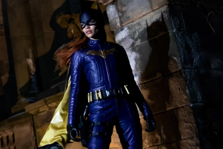 Figurante de 'Batgirl' vai processar a Warner Bros após ser atropelado em Glasgow