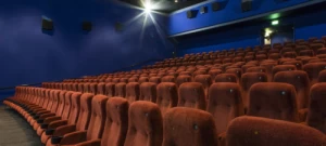 Tiroteios no Cinema: Homem Detido Após Disparos num Cinema em Liverpool