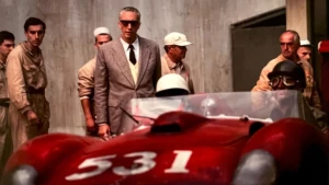 Trailer de "Ferrari": Adam Driver é o ex-piloto de carros de corrida Enzo Ferrari