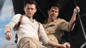 "Uncharted 2" com Tom Holland e Mark Wahlberg já tem guião, revela ator